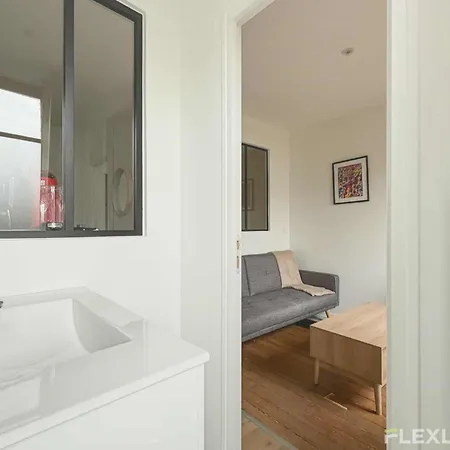 Charming - One-bedroom In 5th *