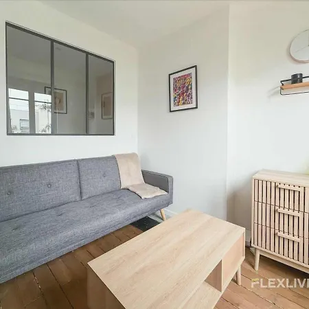 Immeuble Poliveau Apartamento *