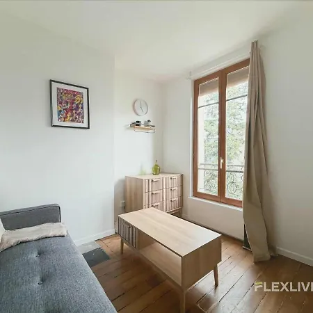 Immeuble Poliveau París