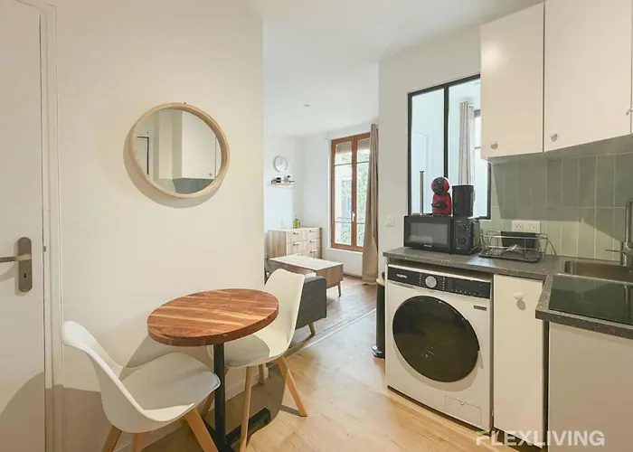 Charming - One-bedroom In 5th Παρίσι