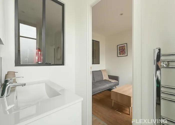 Charming - One-bedroom In 5th *